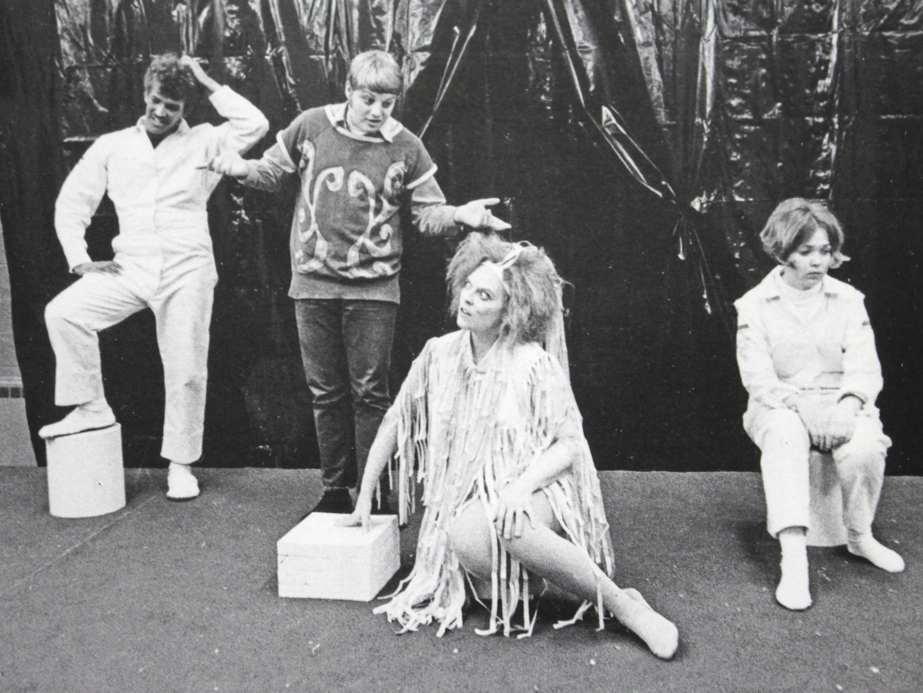 1969年费格斯·福尔斯校园的戏剧
